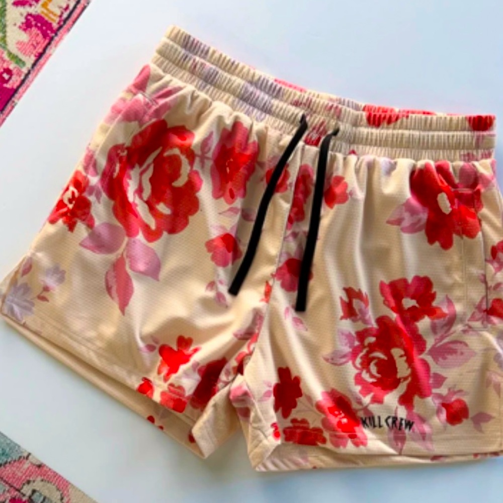 MUAY THAI SHORTS (MID THIGH CUT) FLORAL - CREAM